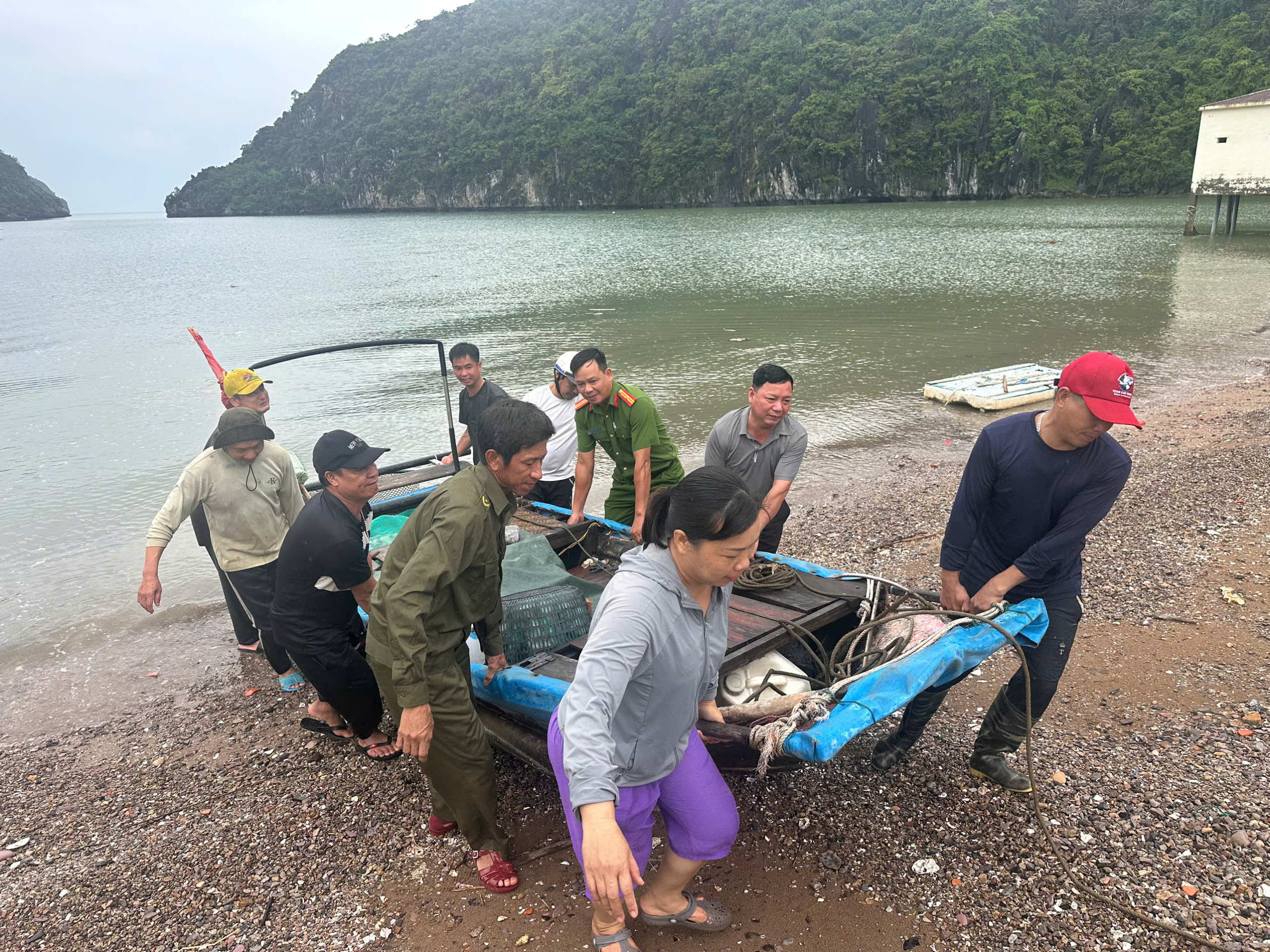 Cảnh giác thủ đoạn lừa đảo liên quan đến khắc phục hậu quả bão Bualoi